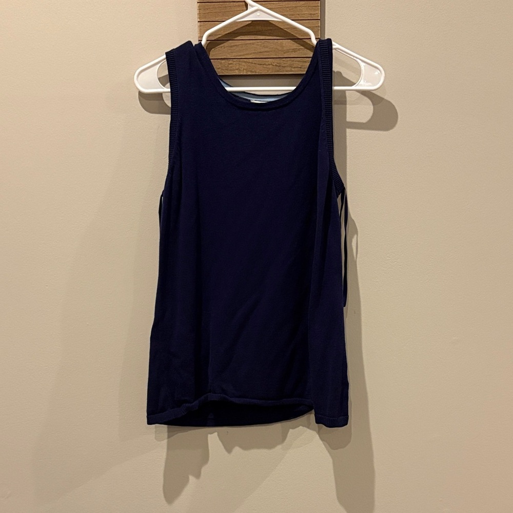 Women's Navy Sleeveless Top
